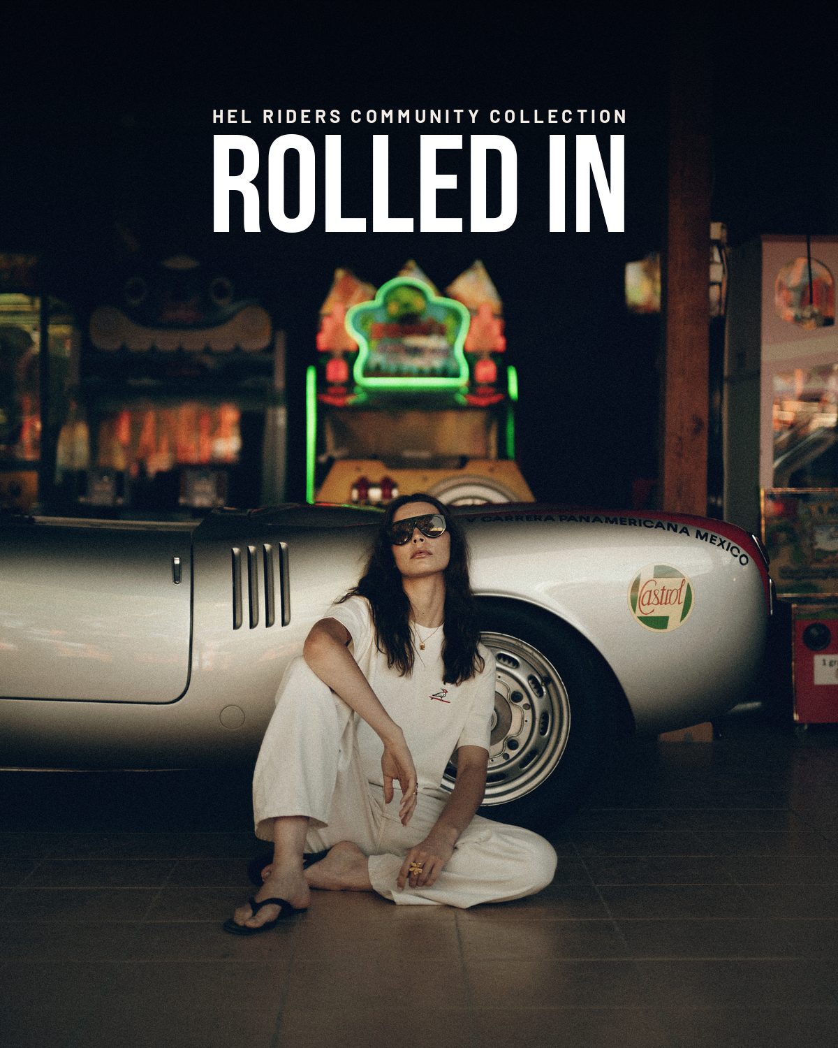 Hel Riders Community Collection - ROLLED IN. Kremowy komplet przy klasycznym Porsche.